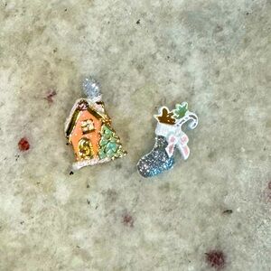 🚨2/$10‼️Set of 2 Origmai Owl Pastel Christmas Charms